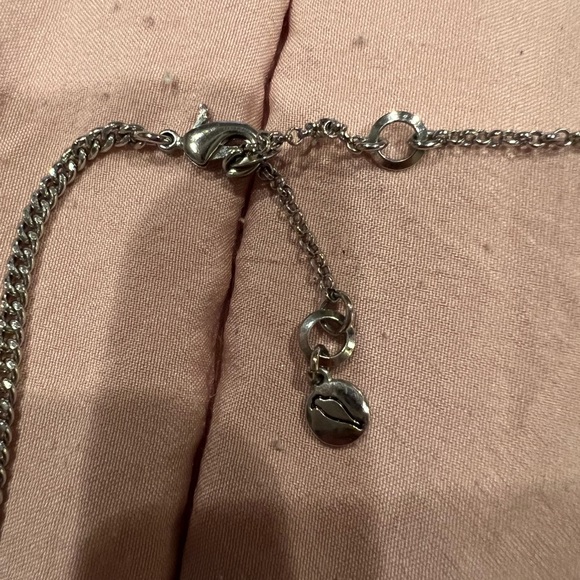 Chloe and Isabel necklace - Picture 3 of 3